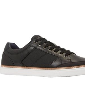 Mens Shoes 7.5 & 8   NEW